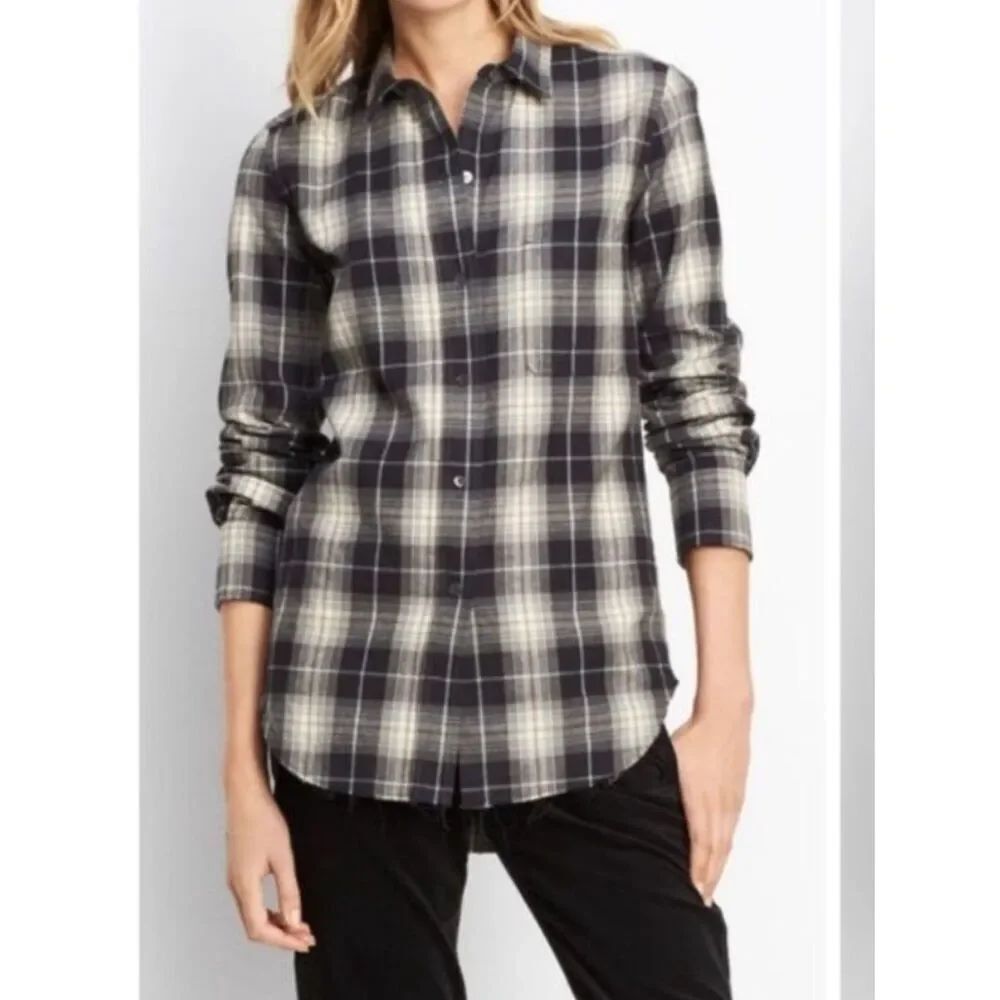 Vince Plaid Button DownāFlannel Shirt Womenās Size Large